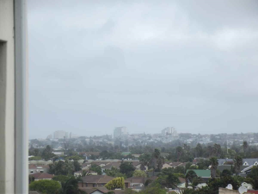 2 Bedroom Property for Sale in Parklands Western Cape